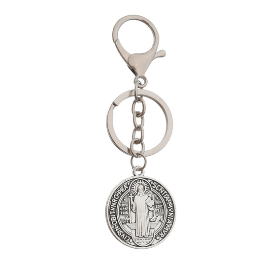 Chaveiro com Medalha de São Bento e Mosquete em Metal - Prata Velha