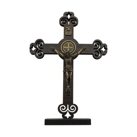 Crucifixo de Mesa em Mdf Vazado com Detalhes de Metal - 13cm