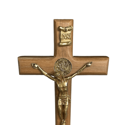 Crucifixo de Mesa ou Parede com Medalha São Bento - 15cm