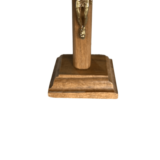 Crucifixo de Mesa ou Parede com Medalha São Bento - 15cm