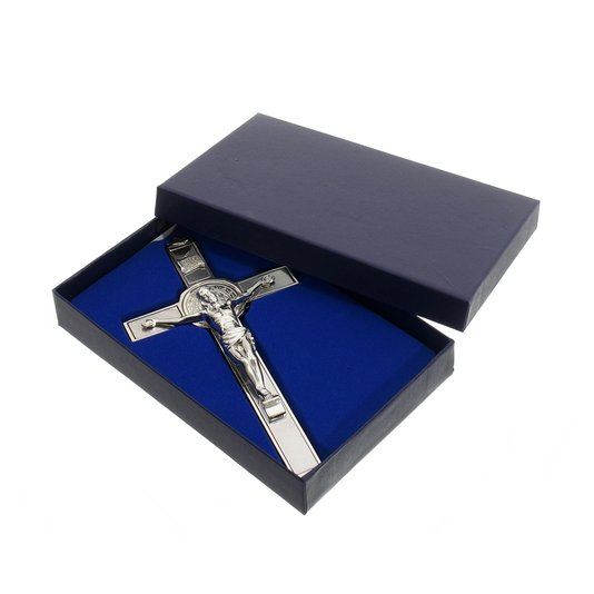 Crucifixo de Parede São Bento - Prata 17,5cm