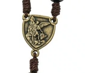 Dezena para Carro São Miguel Madeira Marrom Claro 10mm e Cruz