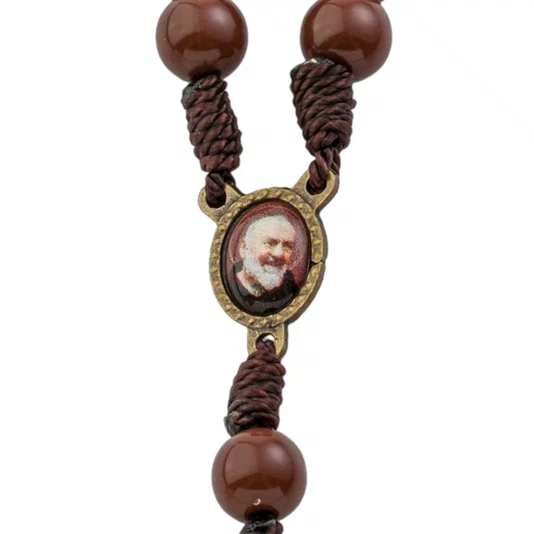 Kit Dezena São Padre Pio Pérola Marrom 8mm 6un