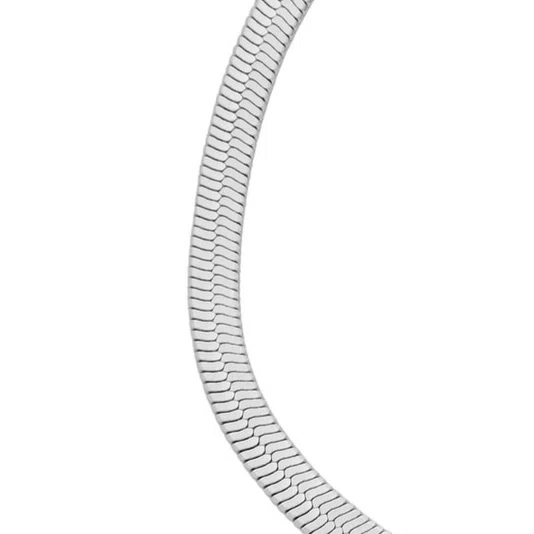 Pulseira com Entremeio de Crucifixo em Inox Prata