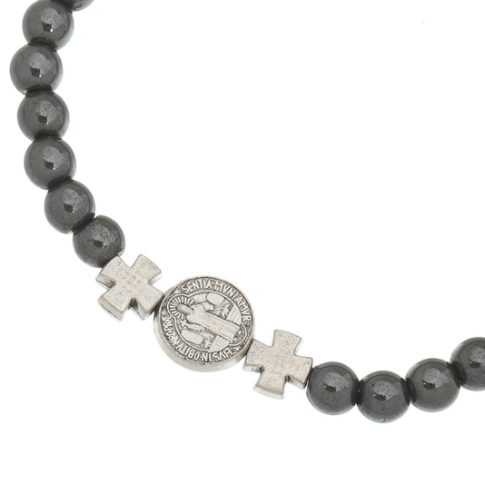 Pulseira com Medalha de São Bento e Contas em Hematita - Elástico