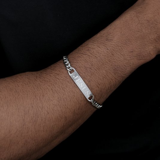 Pulseira Masculina com Medalha do Nome Jesus em Inox - Prata