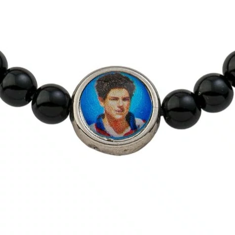 Pulseira Regulável Resinada São Carlo Acutis Pérola Preta 6mm