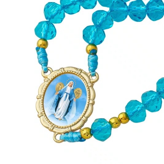 Terço de Cristal Azul Entremeio Dourado Nossa Senhora Das Graças