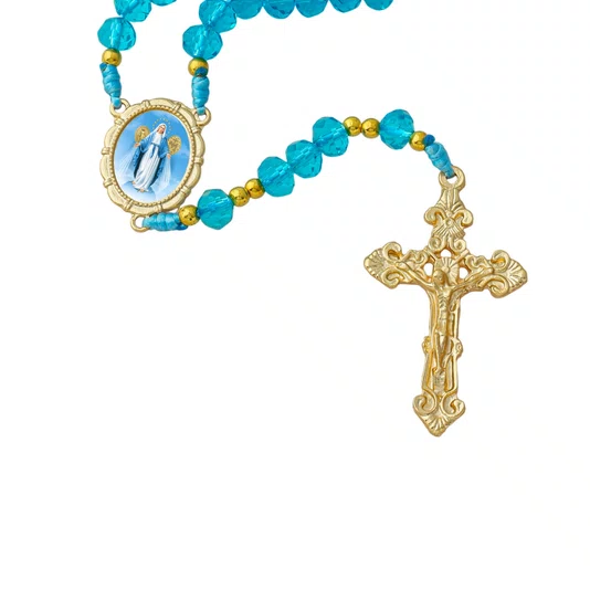 Terço de Cristal Azul Entremeio Dourado Nossa Senhora Das Graças