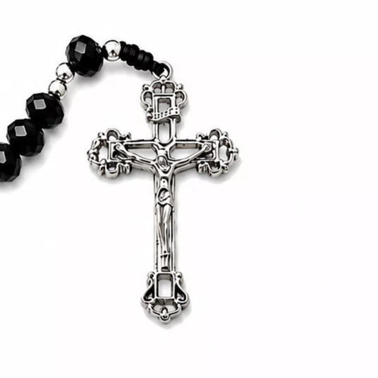 Terço de Cristal Nossa Senhora Aparecida Niquel Vazado Preto