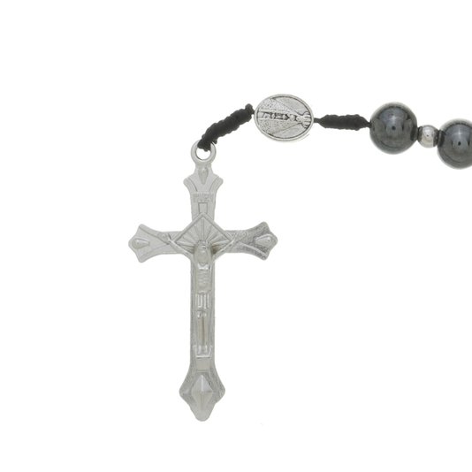 Terço de Pescoço de Nossa Senhora Aparecida em Hematita com Entremeios