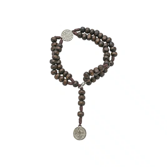 Terço de Pulso Masculino com Entremeio de São Bento Prata e Medalha Na Ponta em Madeira Marrom Escuro 6mm