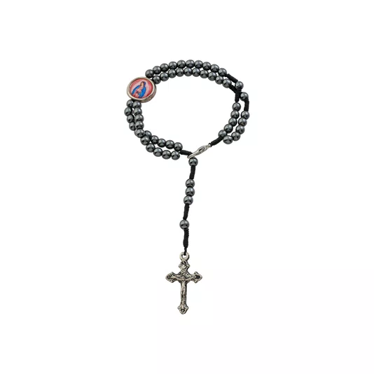 Terço de Pulso com Medalha de Nossa Senhora de Guadalupe em Hematita 4mm