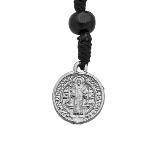 Terço de Pulso Masculino com Medalha de São Bento Na Ponta em Madeira Preto 6mm