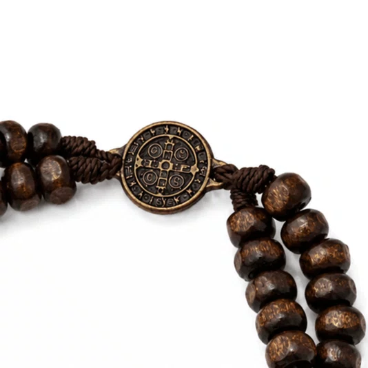Terço de Pulso Masculino São Bento Ouro Velho em Madeira Marrom Escuro 6mm