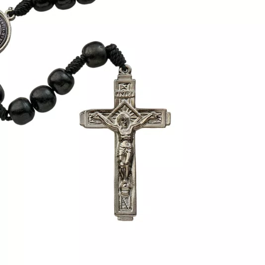 Terço Intercessor de São Bento com Contas de Madeira Preto 10mm