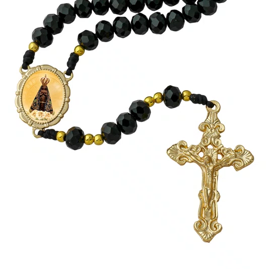 Terço Nossa Senhora Aparecida de Cristal Preto Entremeio Dourado - 8mm