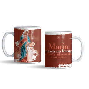 Caneca Maria Passa Na Frente