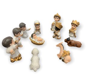 Presépio Infantil Branco e Dourado - 05cm