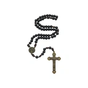 Terço São Bento - Preto 6mm Cruz em Ouro Velho